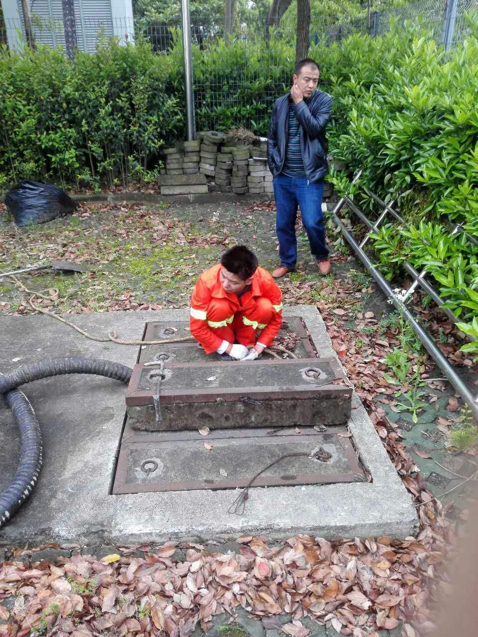 白茅湖农场吸污抽粪