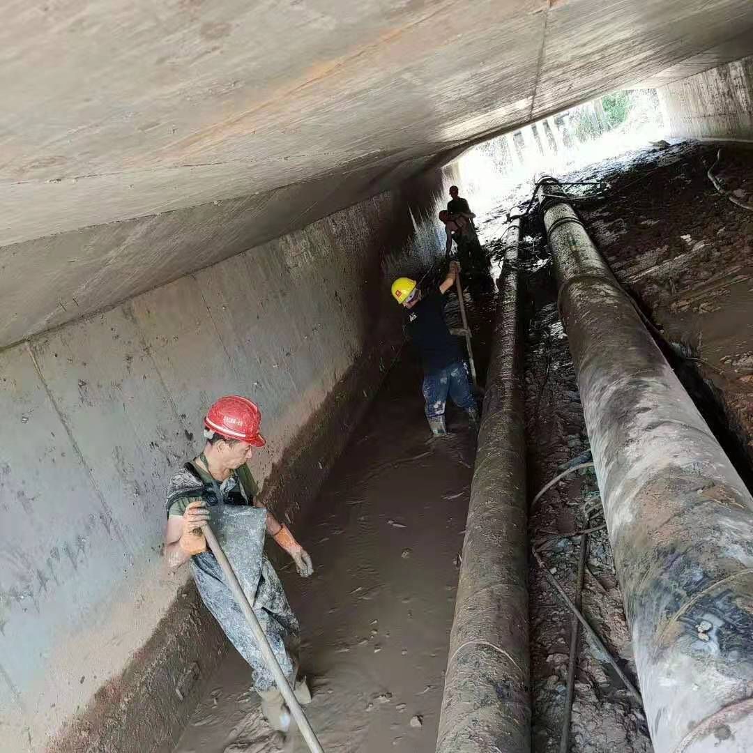 白茅湖农场工业管道清淤